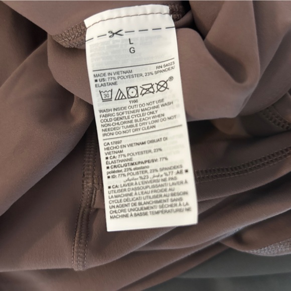 Old Navy Women's Powersoft Joggers Size Large NWT - Picture 9 of 9